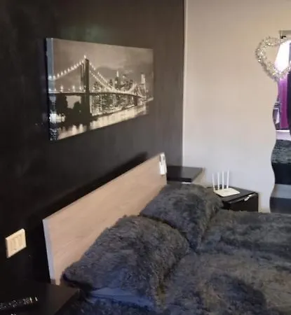 Casa Via Cialdi Apartment